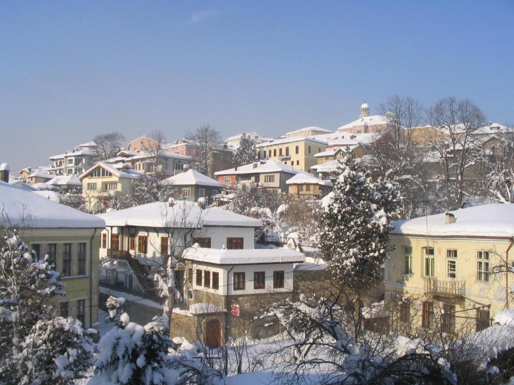 Hostel Mostel Weliko Tarnowo Exterior foto