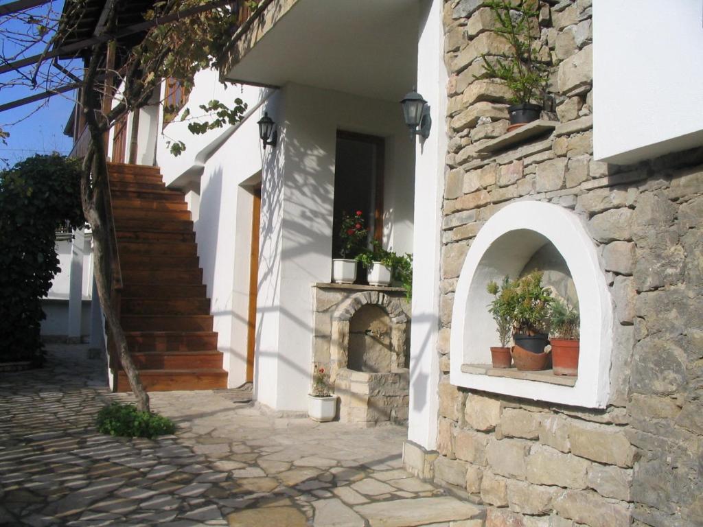 Hostel Mostel Weliko Tarnowo Exterior foto