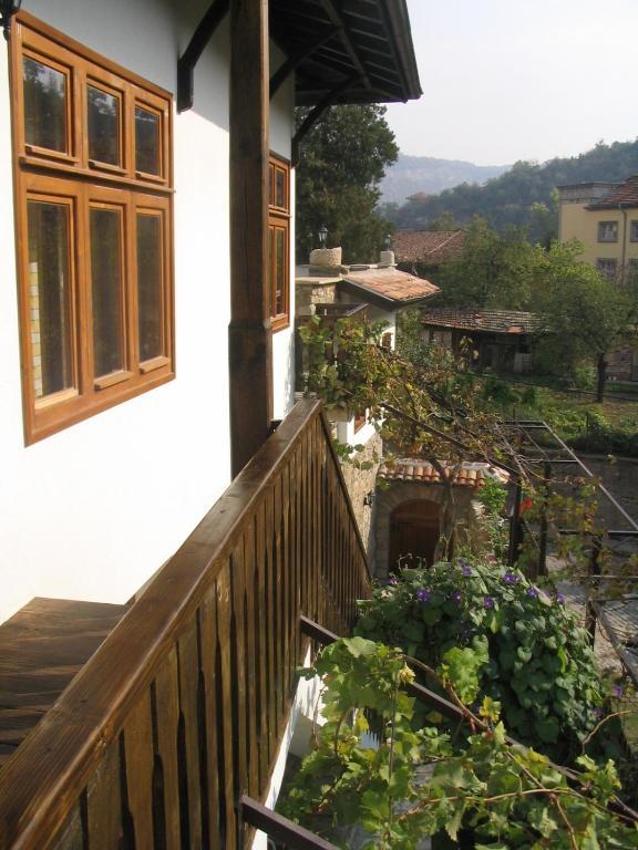 Hostel Mostel Weliko Tarnowo Exterior foto